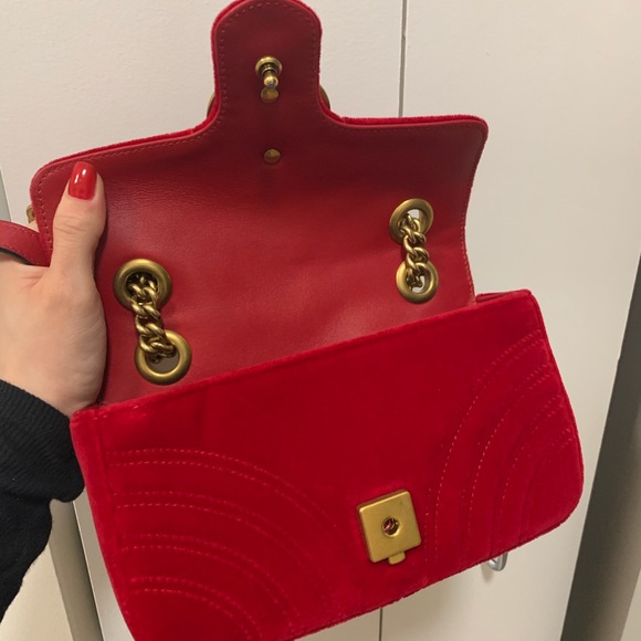 Gucci Red Velvent Mini Marmont - Picture 7 of 8